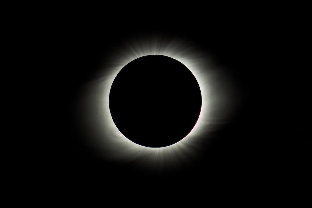 Bases del concurso de fotografía: Eclipse Solar – 12 de agosto de 2026